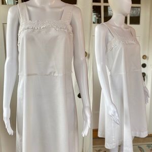 Vintage 69s 70s white sundress by Toni Todd